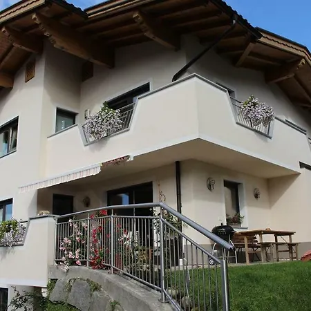 Melanie Zell am Ziller